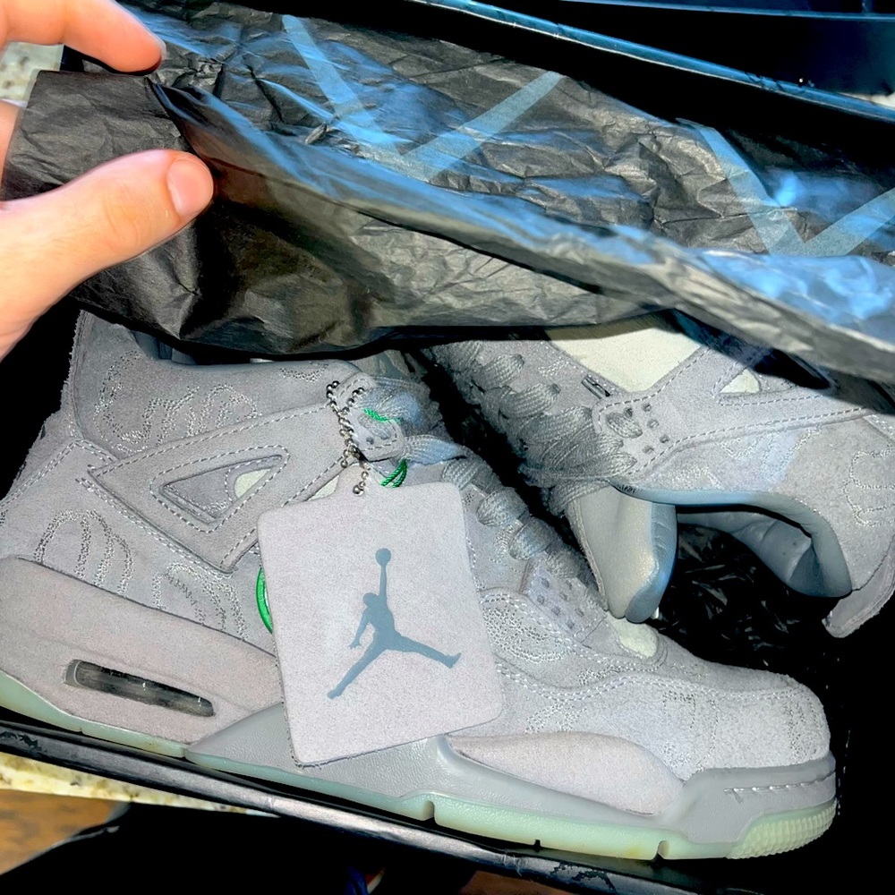 Grey Jordan Kaws size 11